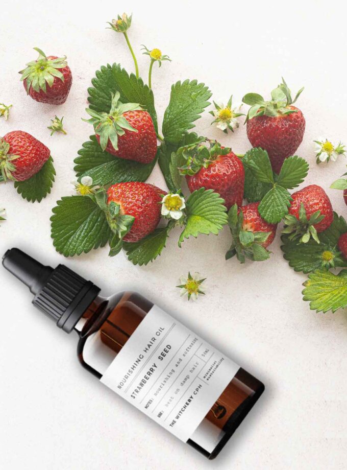 light strawberry seed oil for shiny and nourished hair