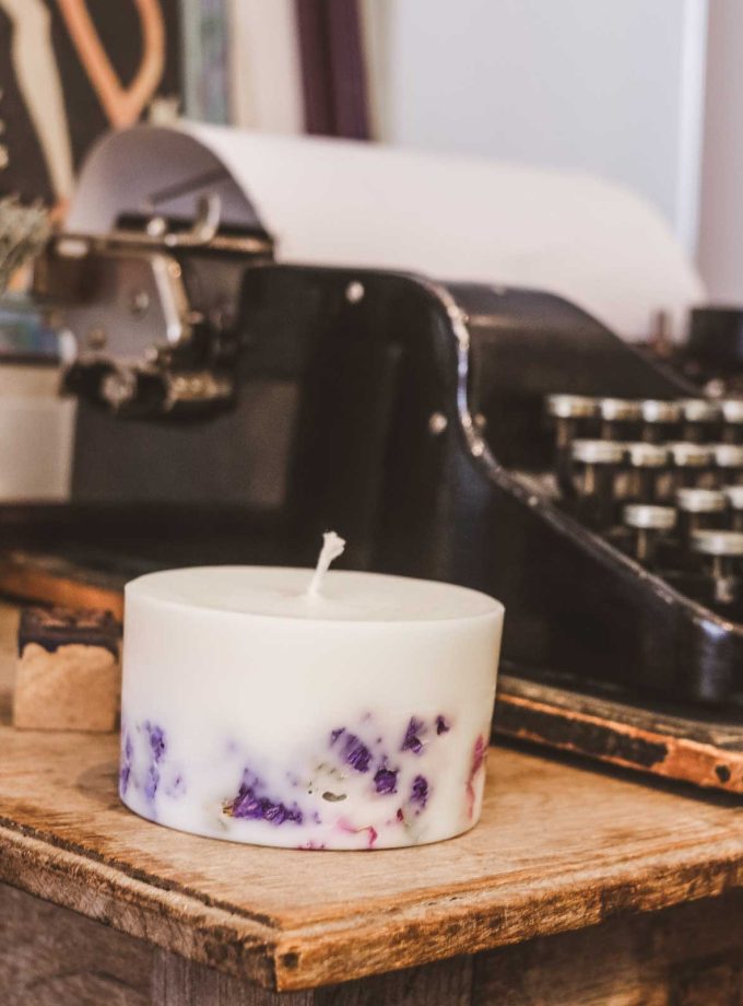 handmade organic rapeseed candle with meadow flowers and lemongrass essential oil