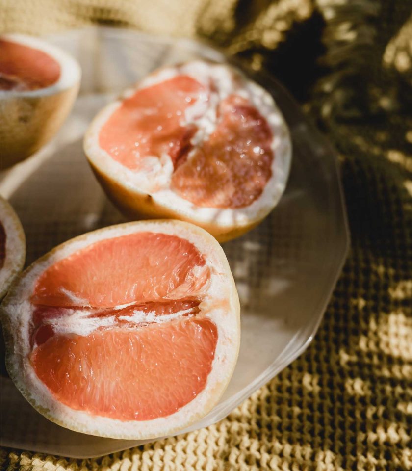 skin and mind benefits of grapefruit essential oil